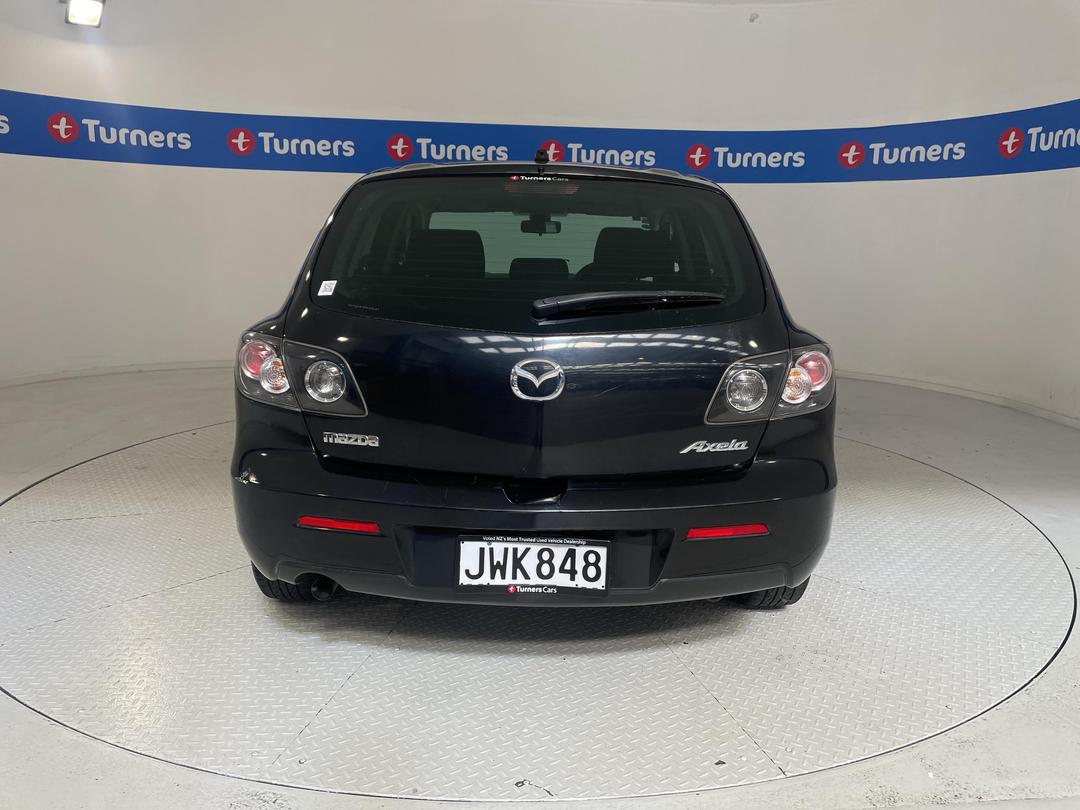 Photo '6' of Mazda Axela