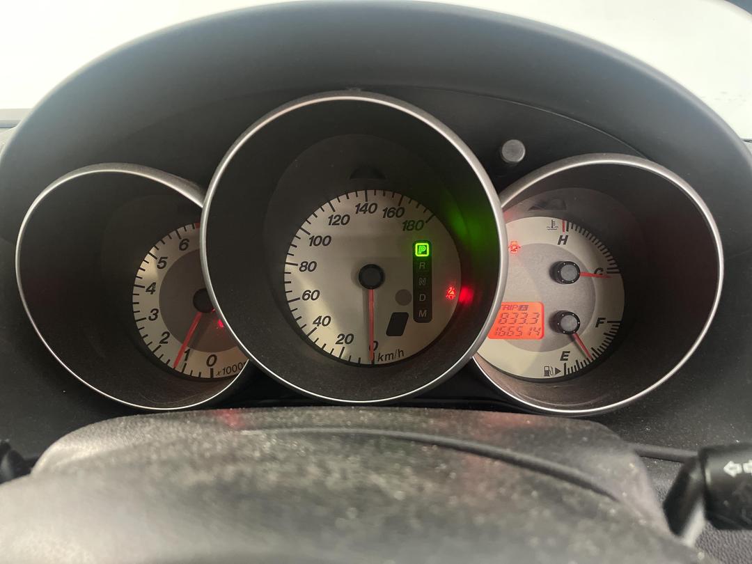 Photo '21' of Mazda Axela