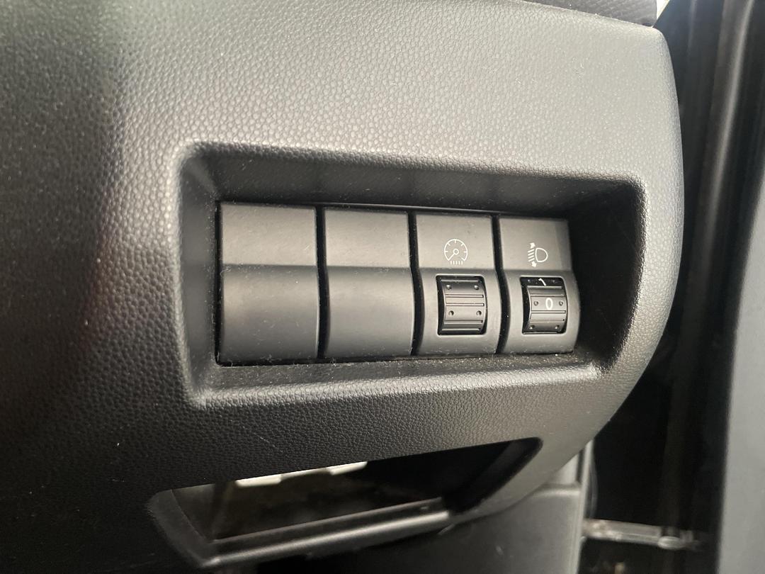 Photo '25' of Mazda Axela