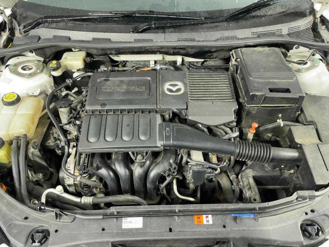 Photo '13' of Mazda Axela