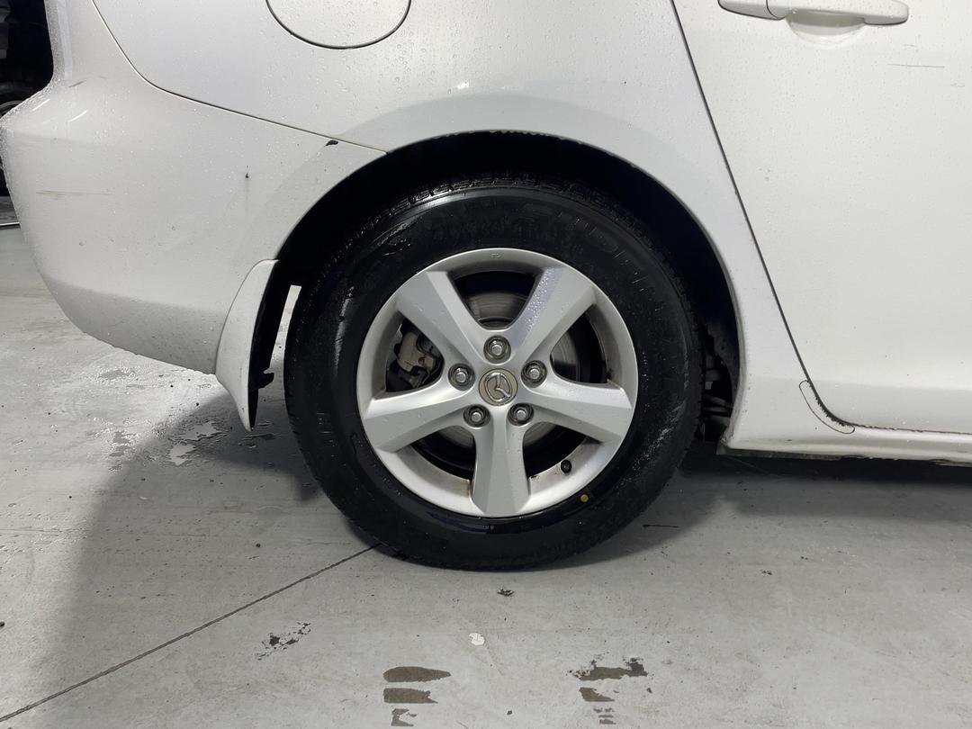 Photo '12' of Mazda Axela