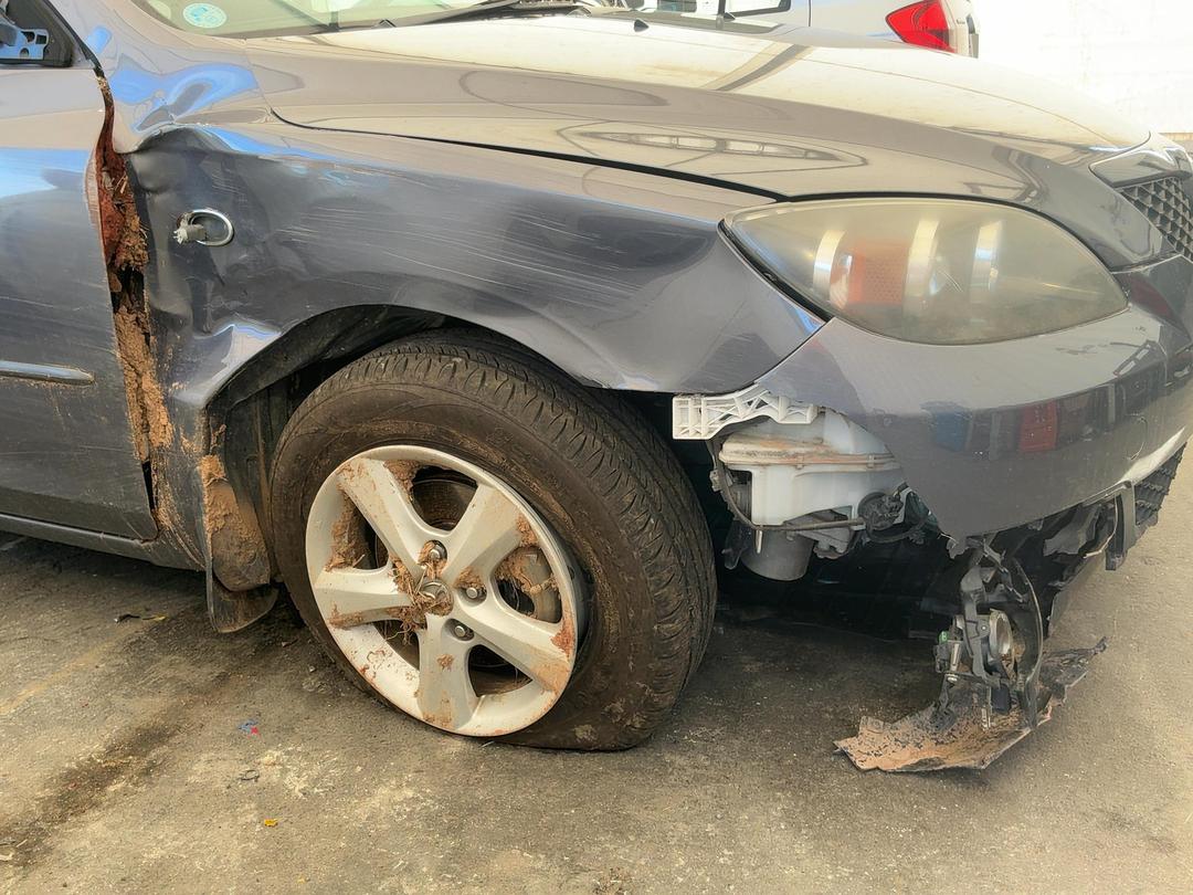 Photo '3' of Mazda Axela
