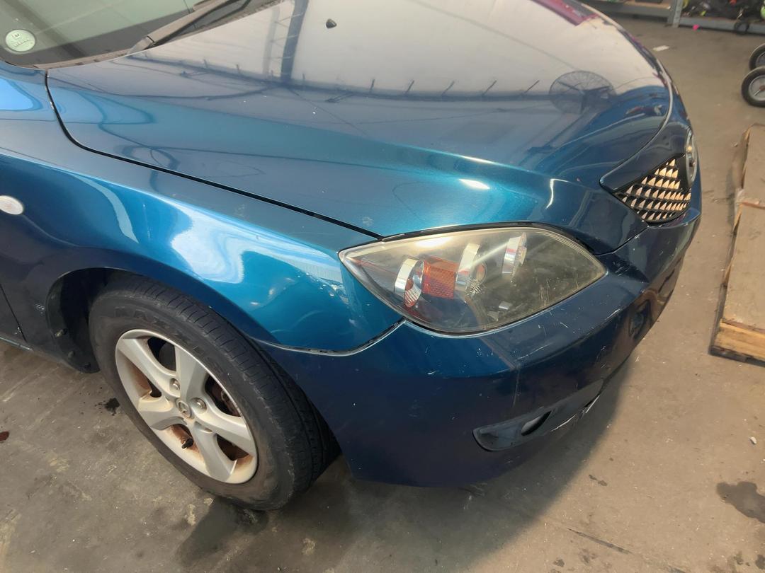 Photo '4' of Mazda Axela