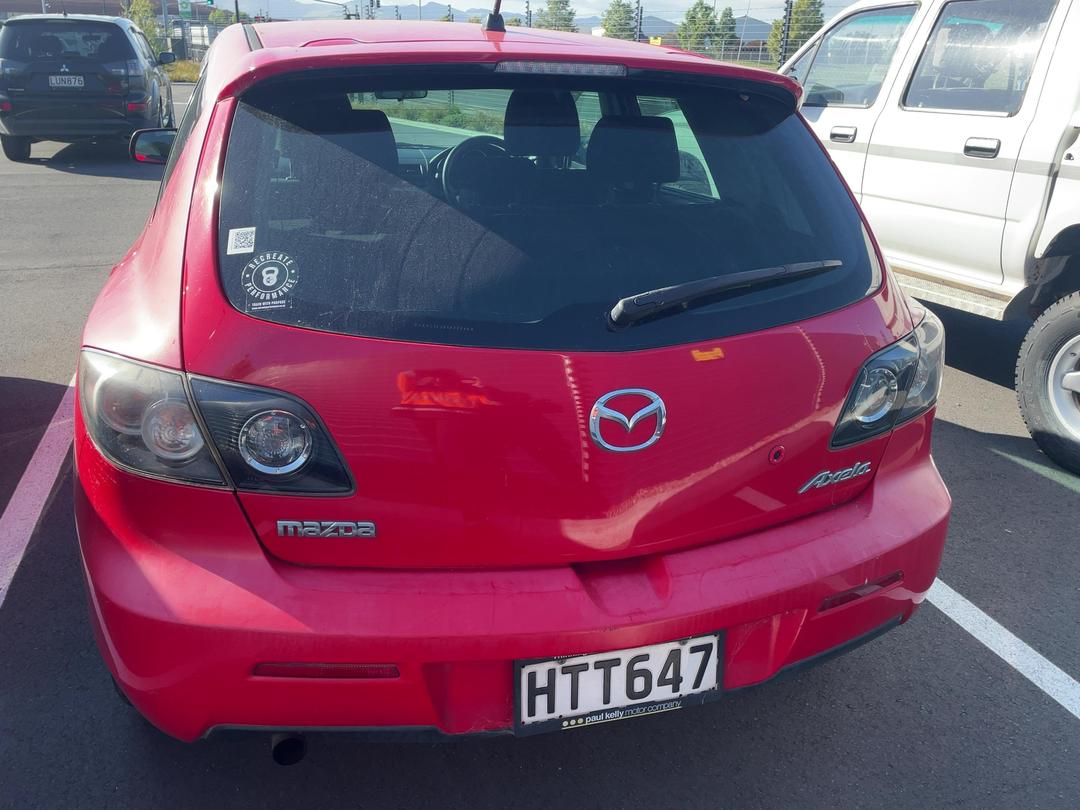 Photo '5' of Mazda Axela Photo '5' of Mazda Axela
