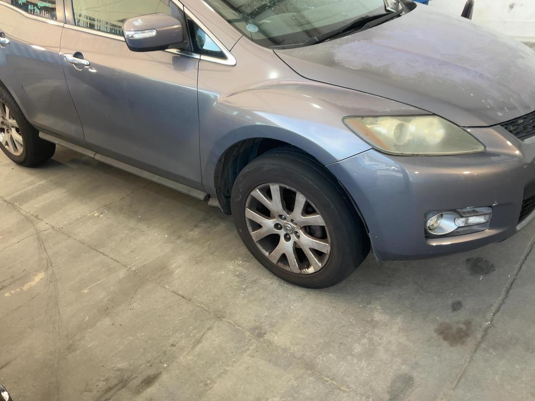 Photo '2' of Mazda CX-7