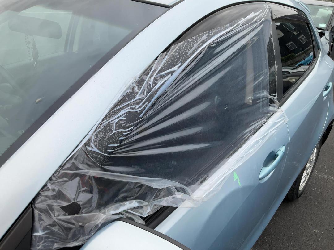 Photo '10' of Mazda Demio