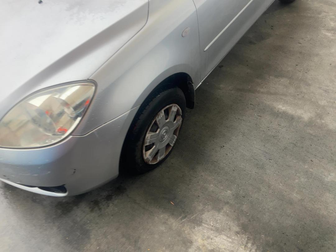 Photo '6' of Mazda Demio