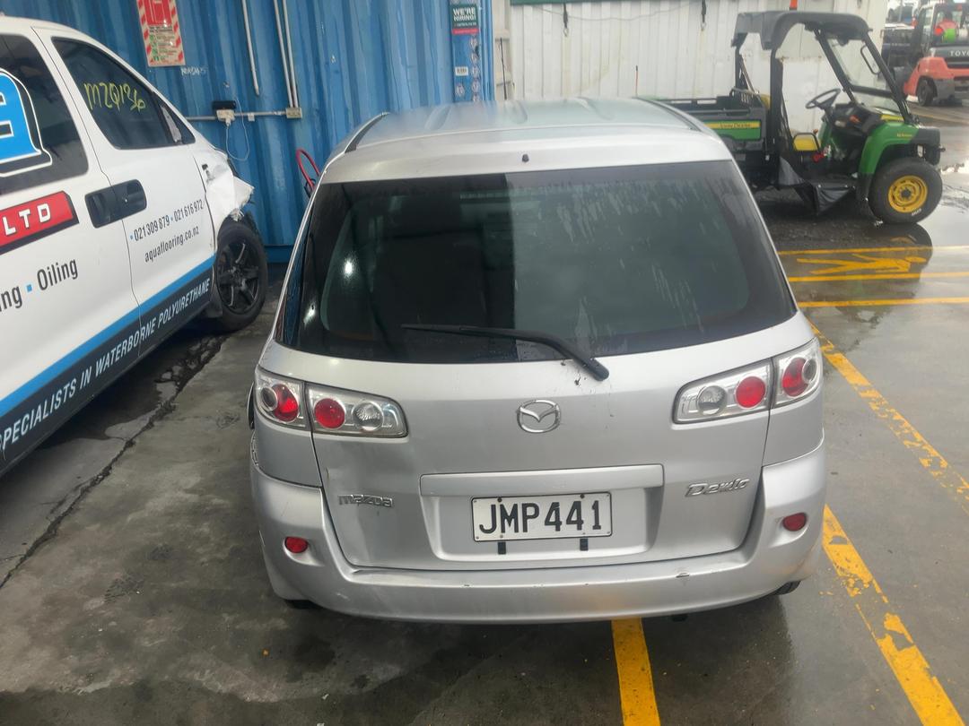 Photo '11' of Mazda Demio