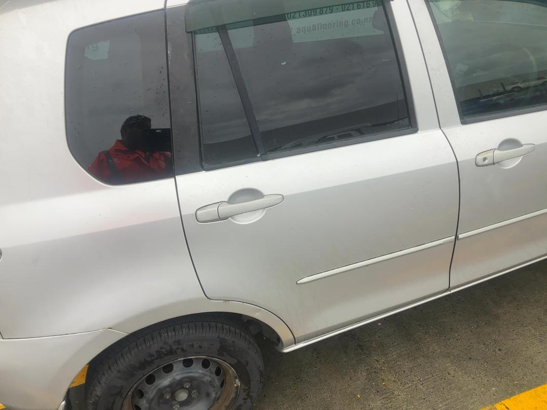 Photo '14' of Mazda Demio