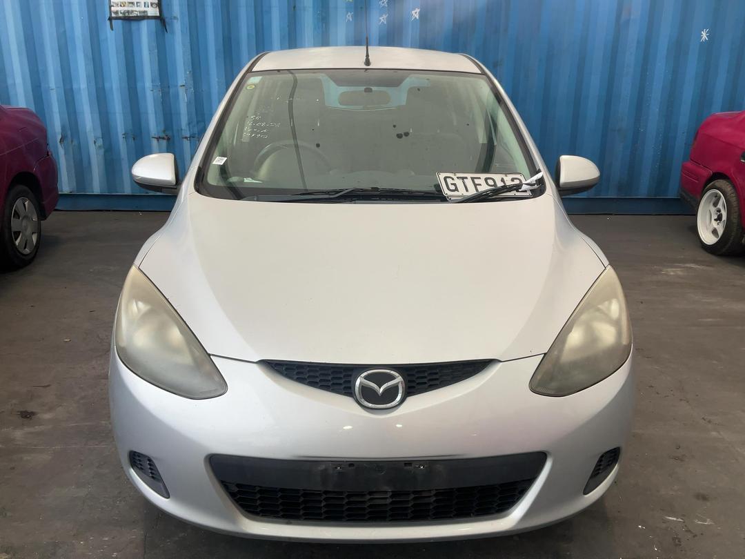 Photo '2' of Mazda Demio Photo '2' of Mazda Demio