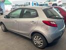 Thumbnail '4' of Mazda Demio