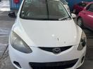 Thumbnail '2' of Mazda Demio