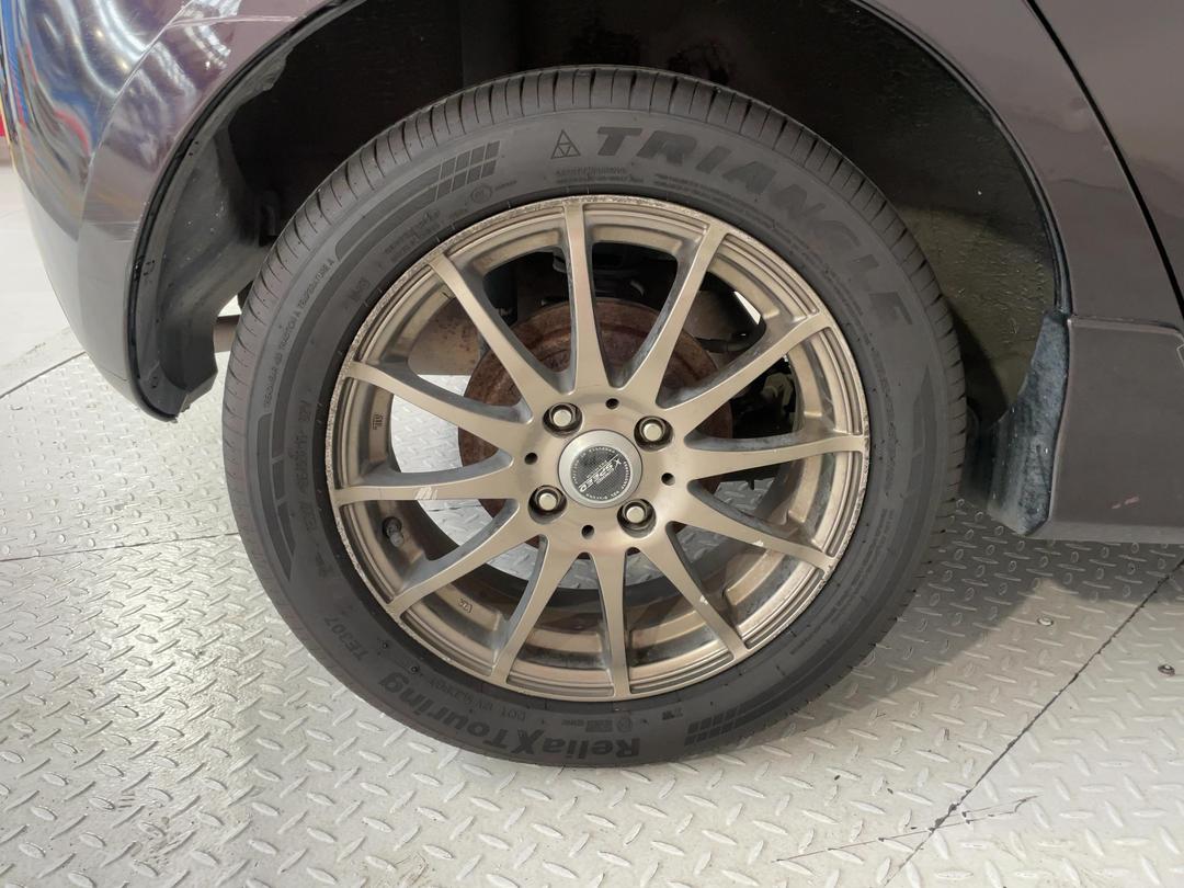 Photo '12' of Mazda Demio