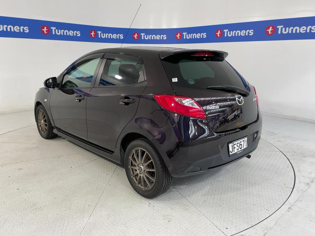 Photo '5' of Mazda Demio