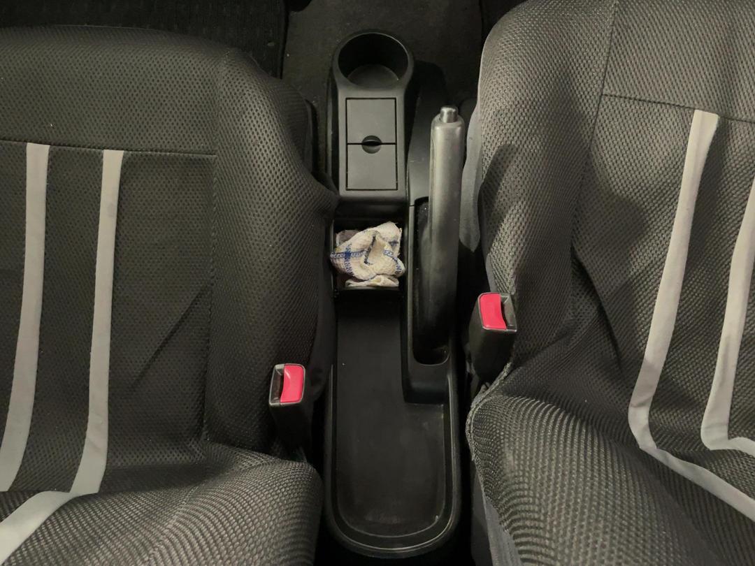 Photo '23' of Mazda Demio