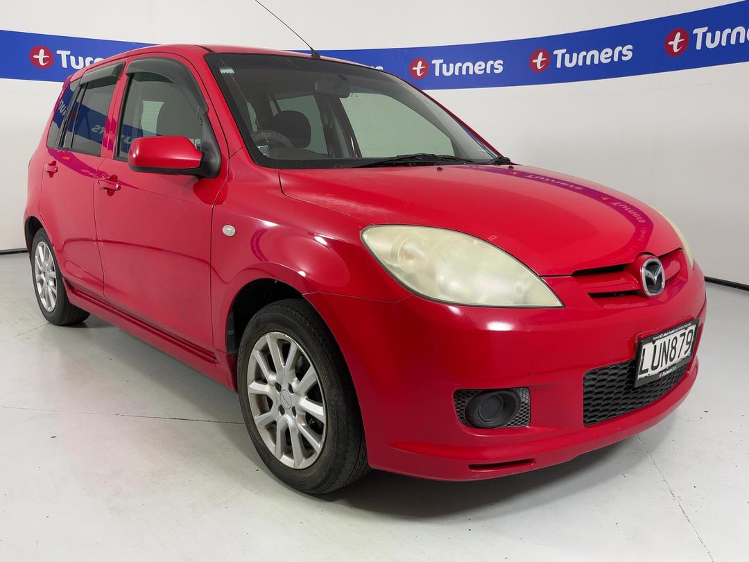 Photo '1' of Mazda Demio