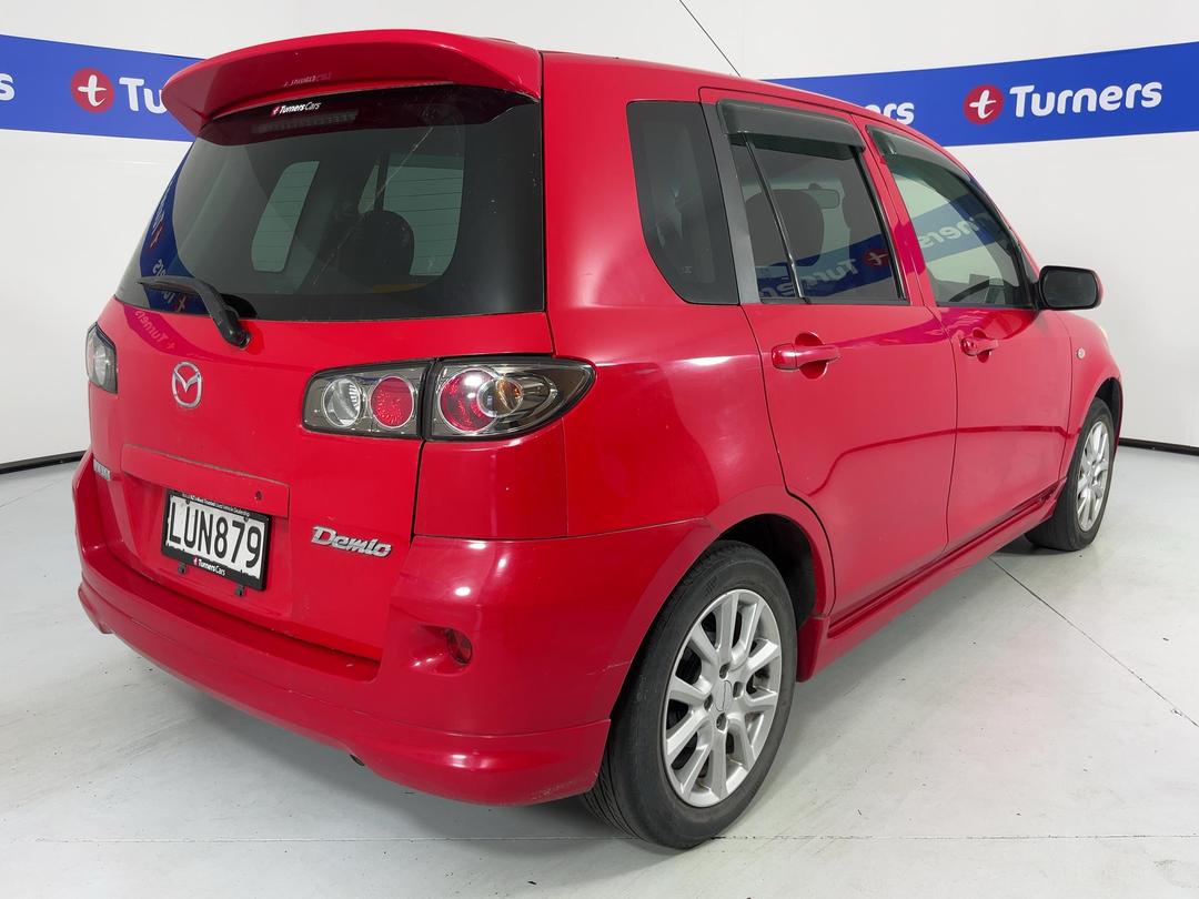 Photo '7' of Mazda Demio