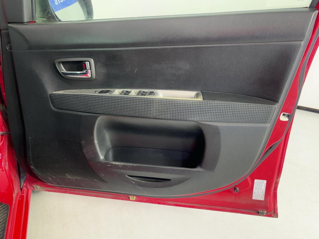 Photo '15' of Mazda Demio