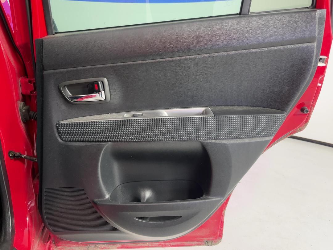 Photo '19' of Mazda Demio