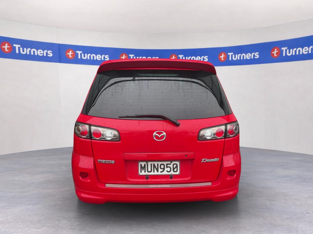 Photo '5' of Mazda Demio Photo '5' of Mazda Demio