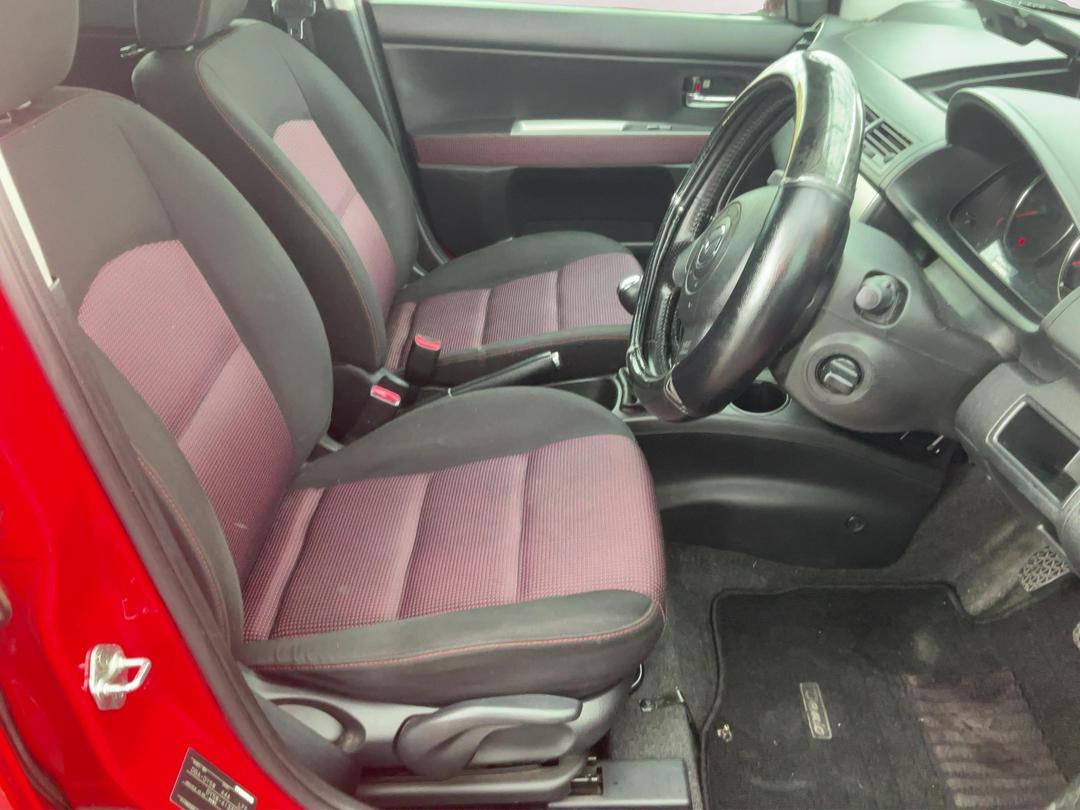 Photo '14' of Mazda Demio Photo '14' of Mazda Demio