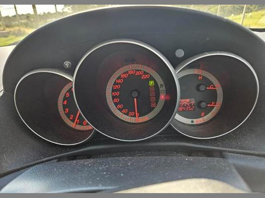 Photo '9' of Mazda Mazda3 Sporthatch SP23