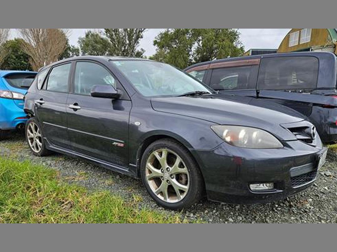 Photo '3' of Mazda Mazda3 Sporthatch SP23