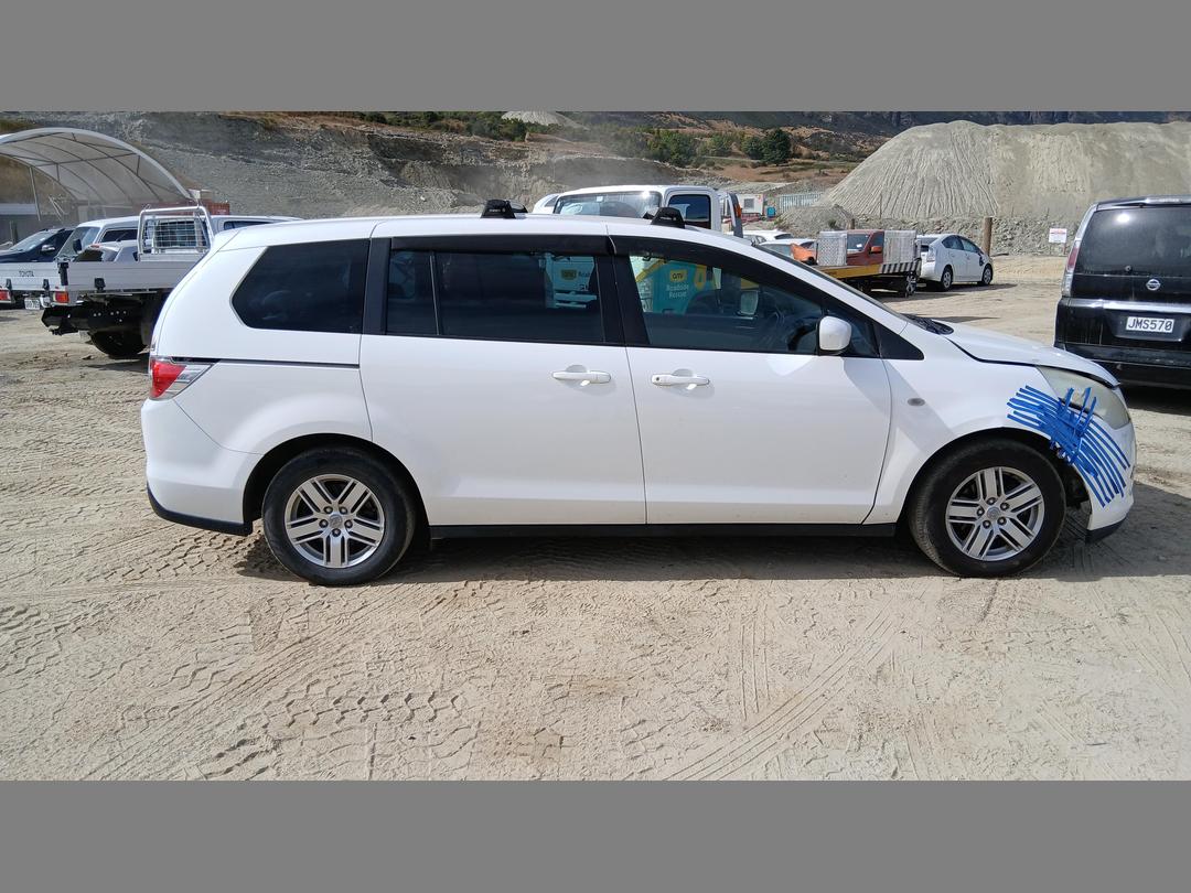 Photo '3' of Mazda MPV