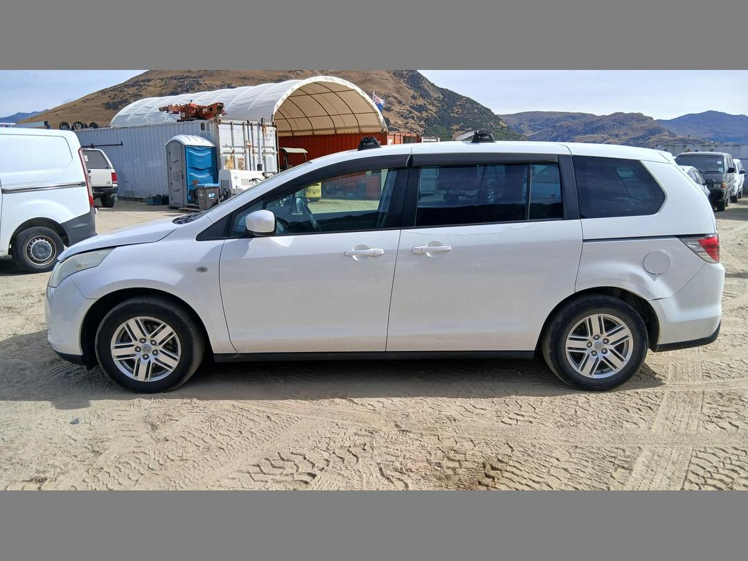 Photo '11' of Mazda MPV