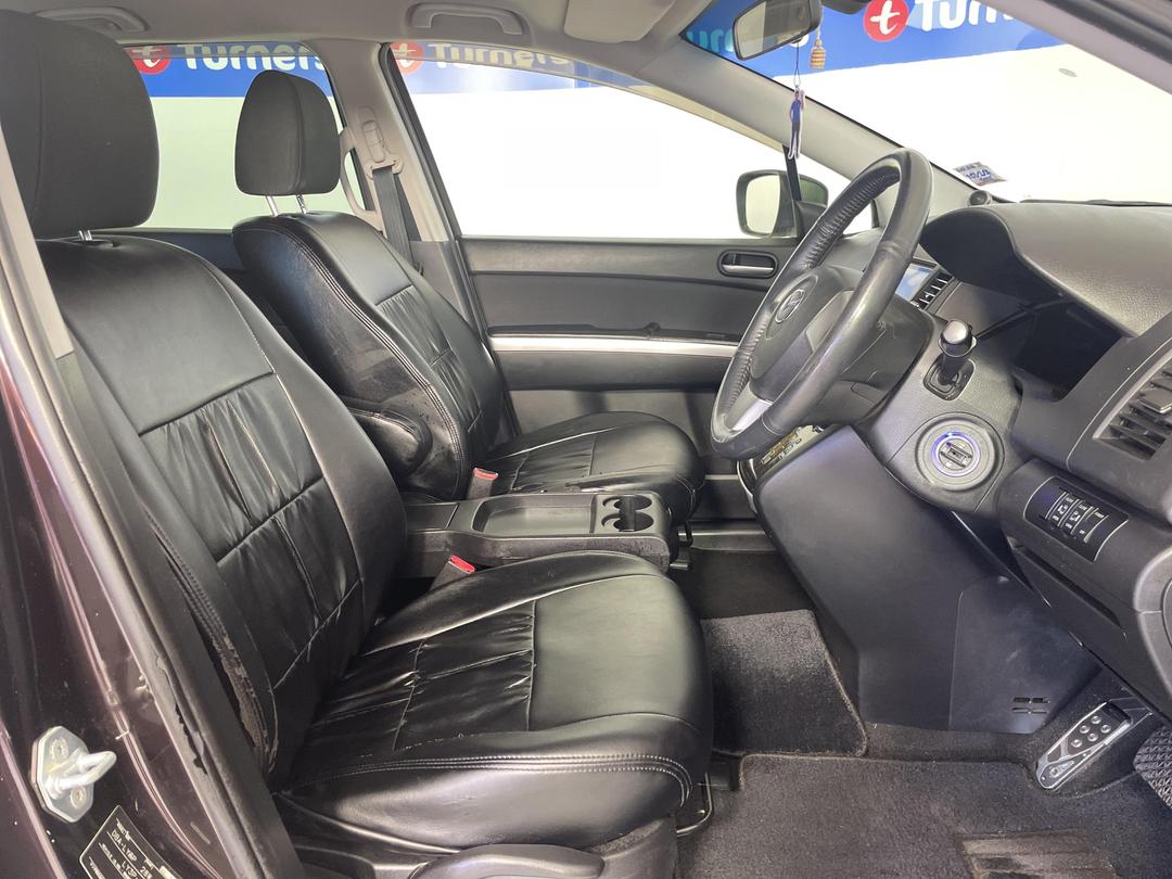 Photo '16' of Mazda MPV