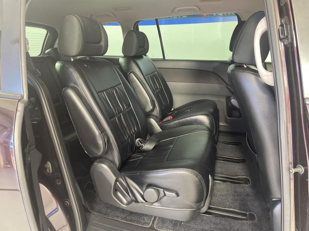 Photo '19' of Mazda MPV