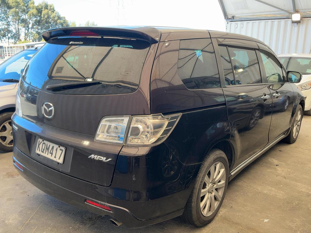 Photo '3' of Mazda MPV Photo '3' of Mazda MPV