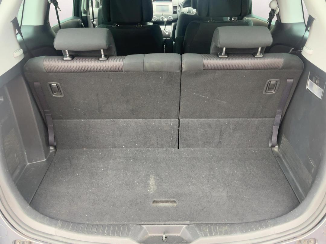 Photo '6' of Mazda MPV Photo '6' of Mazda MPV