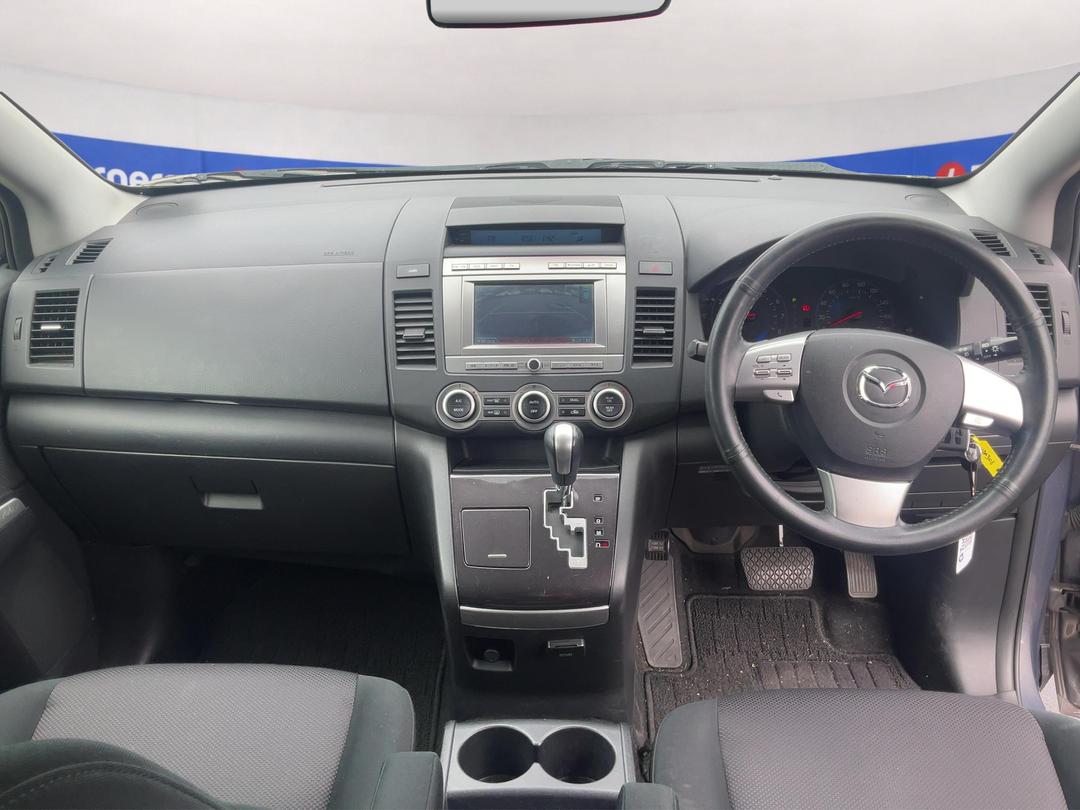 Photo '9' of Mazda MPV Photo '9' of Mazda MPV