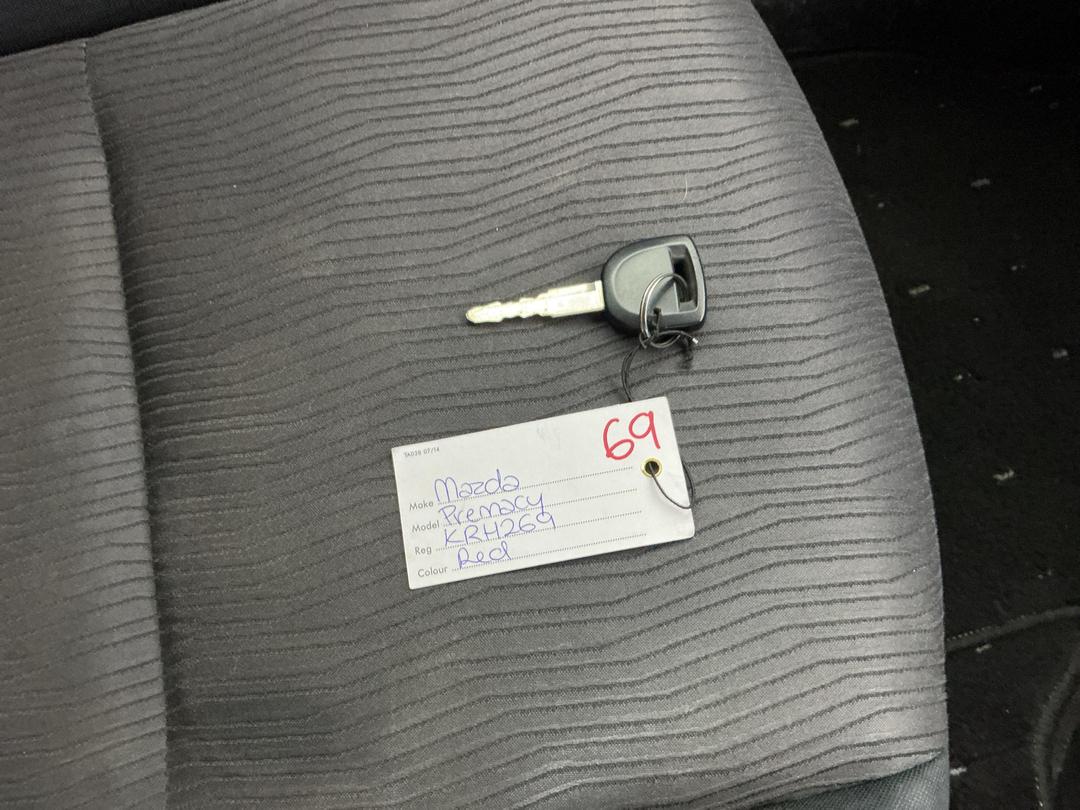 Photo '21' of Mazda Premacy