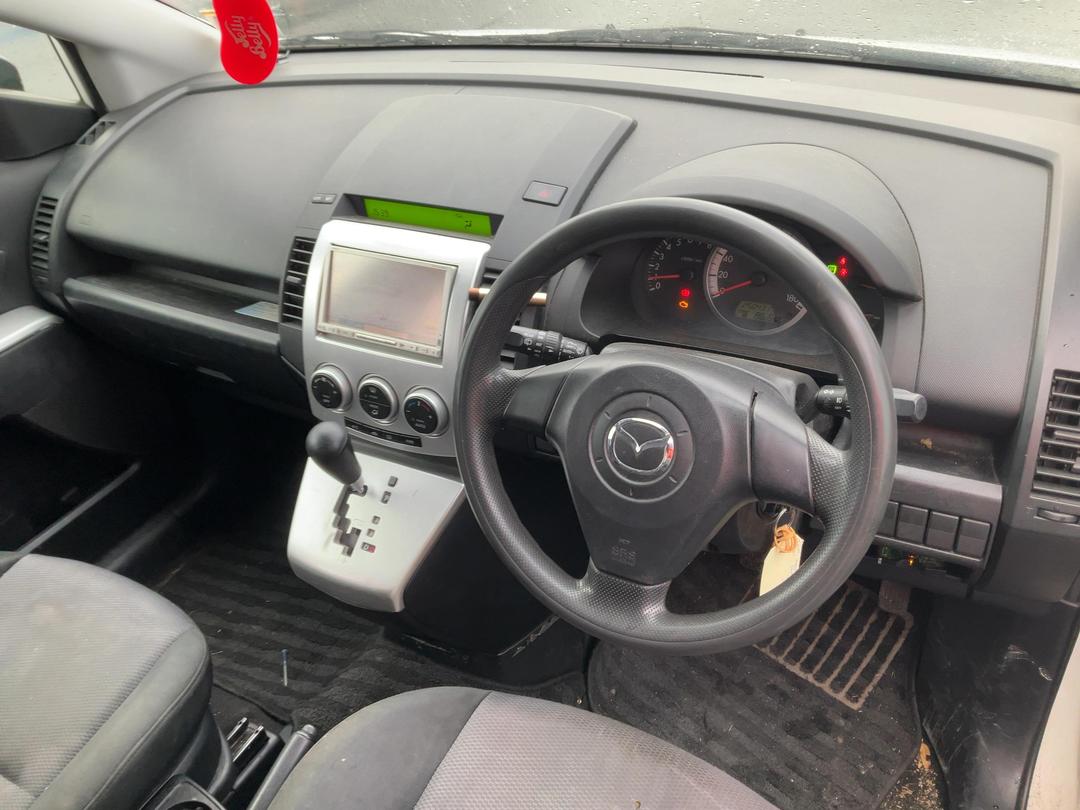 Photo '12' of Mazda Premacy