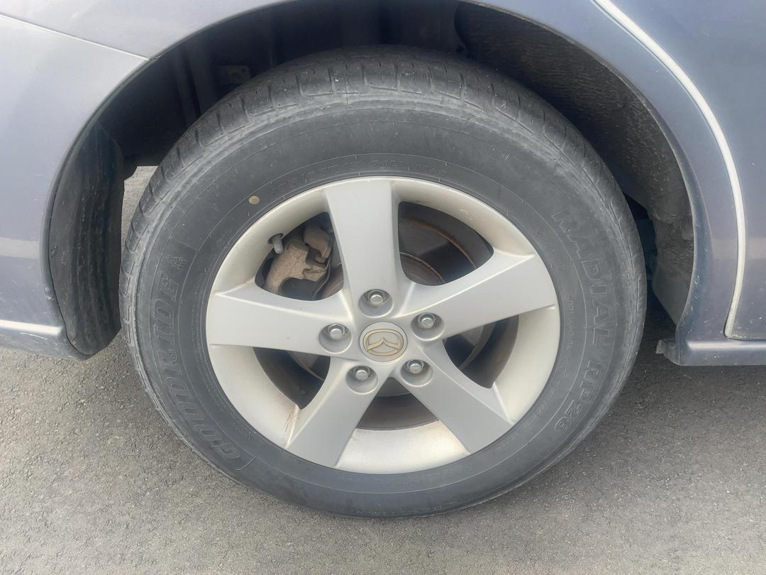 Photo '10' of Mazda Premacy