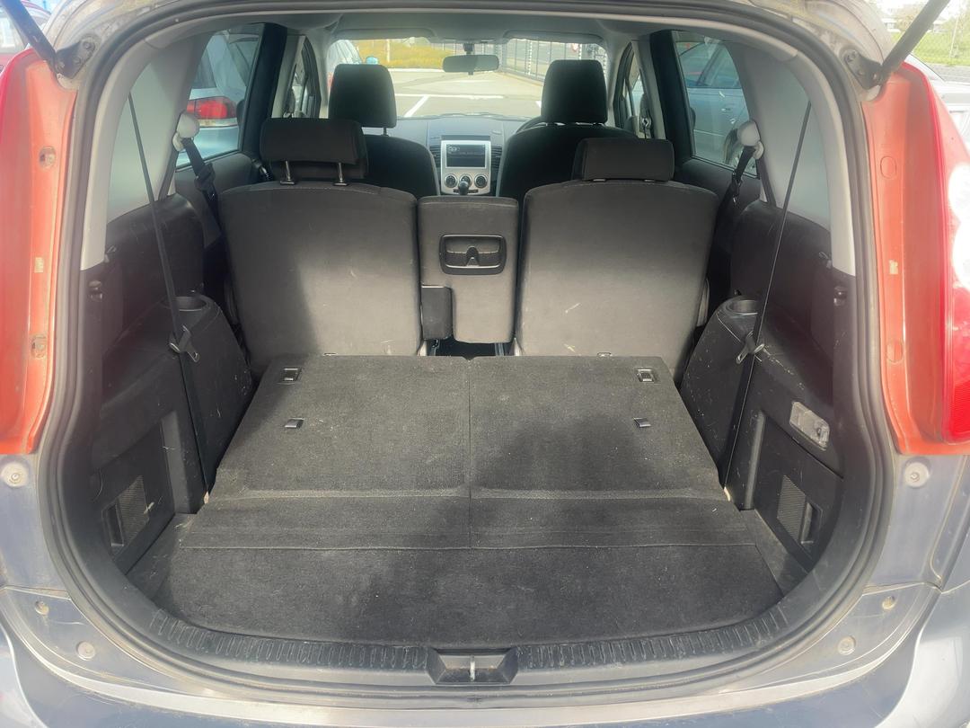 Photo '12' of Mazda Premacy