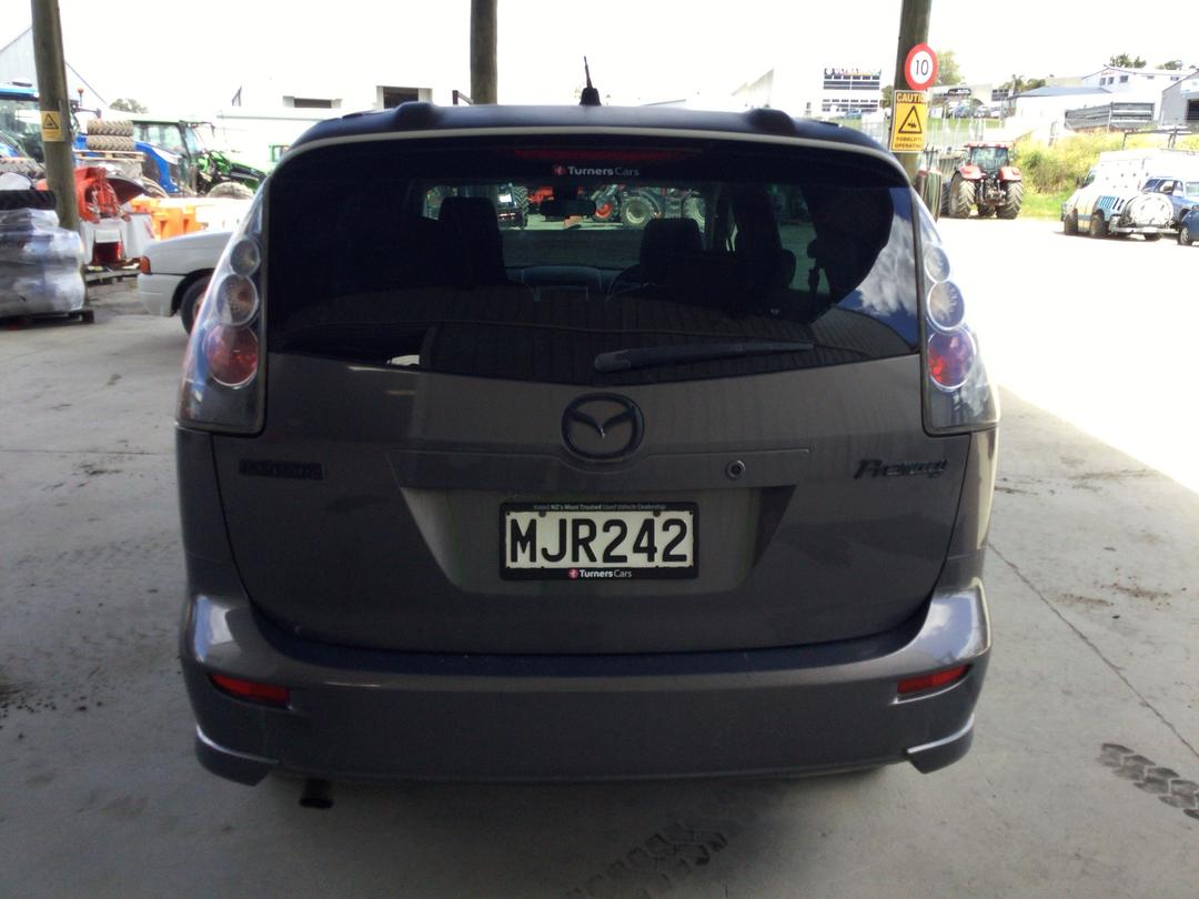 Photo '6' of Mazda Premacy