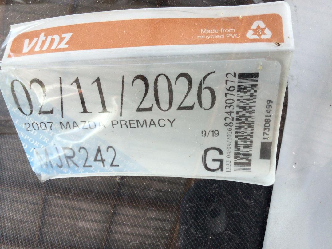 Photo '12' of Mazda Premacy