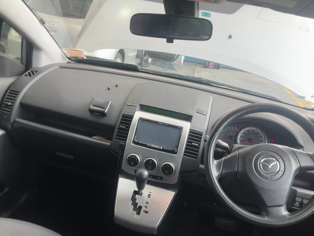 Photo '16' of Mazda Premacy Photo '16' of Mazda Premacy