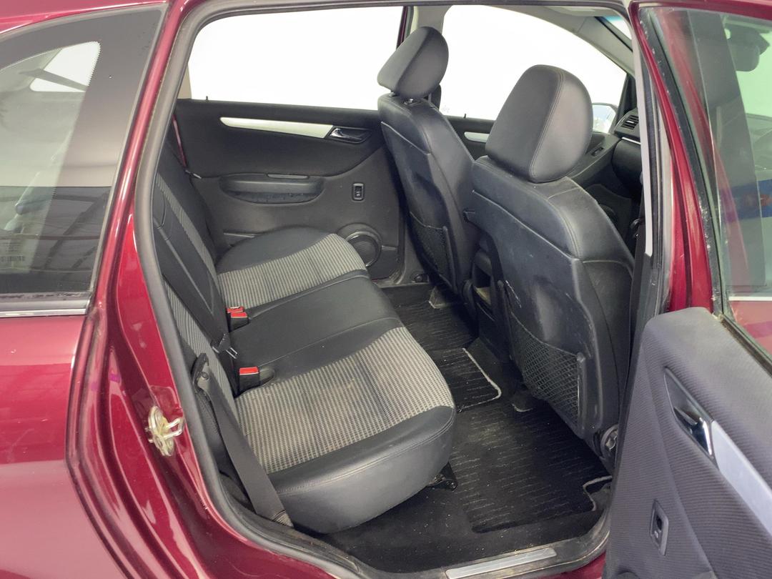 Photo '18' of Mercedes-Benz B-Class B170 Photo '18' of Mercedes-Benz B-Class B170