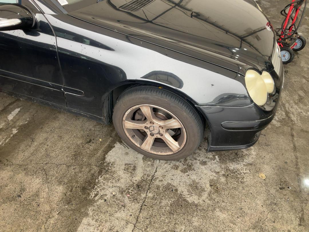 Photo '2' of Mercedes-Benz C-Class Coupe