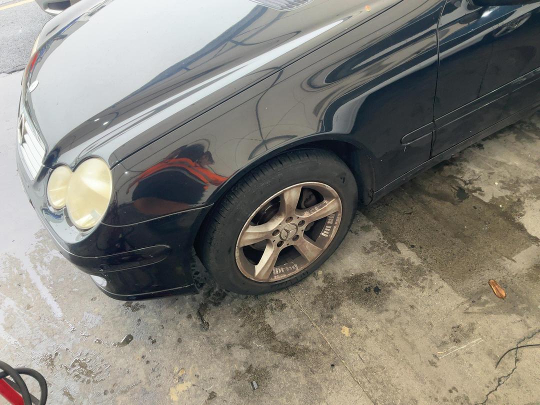 Photo '6' of Mercedes-Benz C-Class Coupe