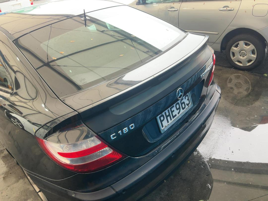 Photo '10' of Mercedes-Benz C-Class Coupe