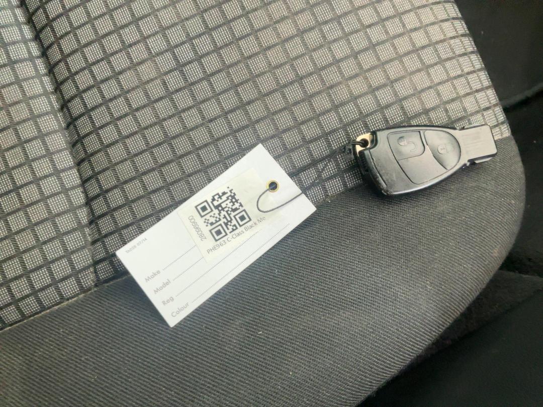 Photo '17' of Mercedes-Benz C-Class Coupe