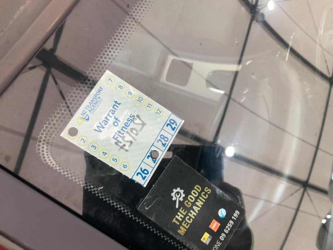 Photo '22' of Mercedes-Benz C-Class Coupe