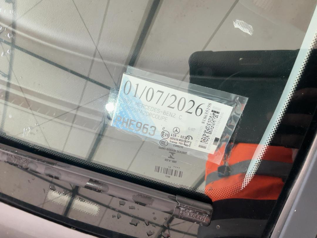 Photo '23' of Mercedes-Benz C-Class Coupe