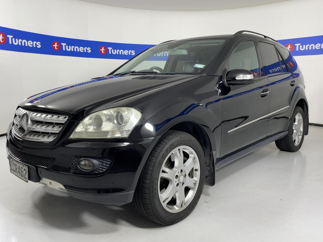 Photo '4' of Mercedes-Benz M-Class