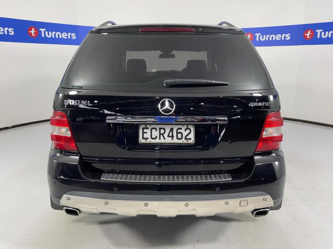 Photo '6' of Mercedes-Benz M-Class